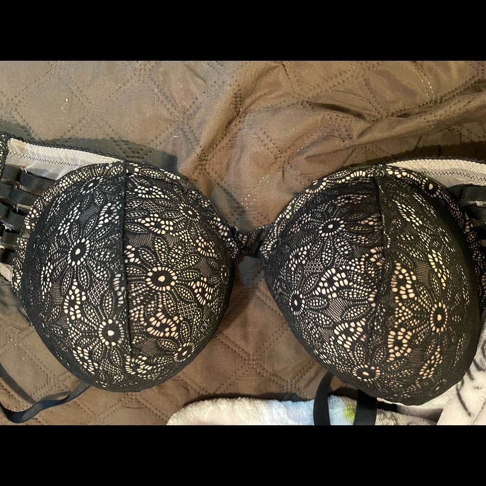 Victorias Secret black lace push up bra